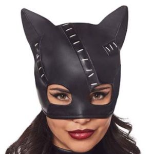 Catwoman mask